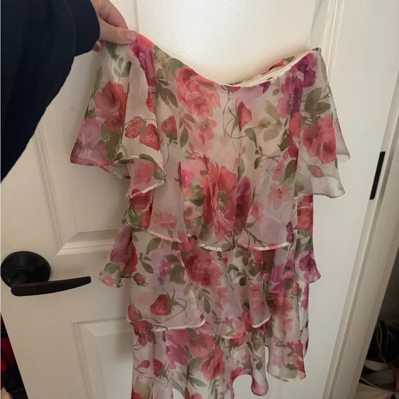 Strapless Abercrombie dress - Picture 2 of 2